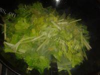 香味四溢的芹菜炒瘦肉做法图解8)