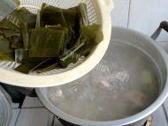 美味的杂蔬排骨汤做法图解8)