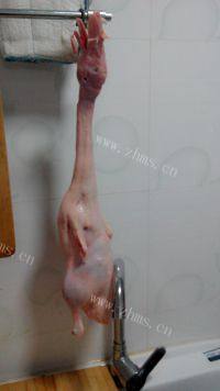 美味的魔芋烧鸭做法图解2)