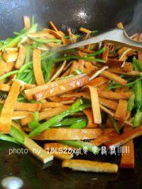 家常菜青椒豆腐干