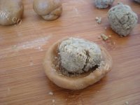 香甜绿豆沙混糖月饼做法图解4)