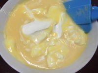 回味无穷的自制冰激凌做法图解8)