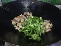 珍馐美味的青椒炒肉做法图解6)
