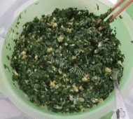 美味韭菜鸡蛋虾皮饺子做法图解4)