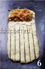 毛毛虫肉松面包做法图解6)