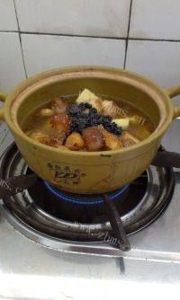 家常菜土豆炖五花肉做法图解10)