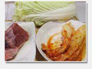 家常菜牛肉白菜煲做法图解1)