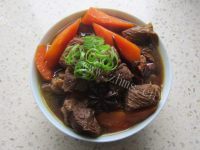 食欲满满的胡萝卜炖牛肉