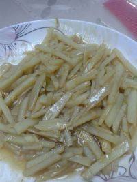 家常菜素炒土豆丝做法图解2)