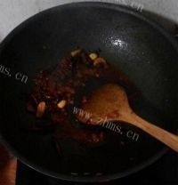 家常菜回锅豆腐做法图解6)