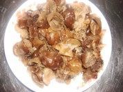 美味的日本豆腐烧青椒木耳做法图解2)