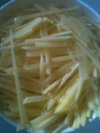 「DIY」醋溜土豆丝做法图解3)