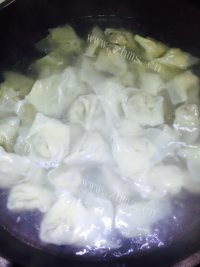 香甜可口的三鲜小馄饨做法图解5)