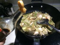家常菜干豆角炖肉做法图解8)