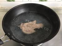 美味的菠菜猪肝粥做法图解4)