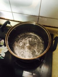 家常凉拌秋葵做法图解4)