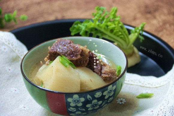 特色菜萝卜牛腩