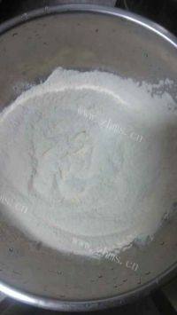自己做的鸡蛋灌饼做法图解1)