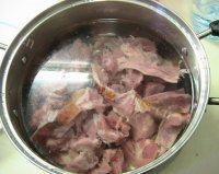 味道不错的羊肉炖萝卜做法图解3)