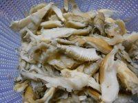 易做的蘑菇炒肉做法图解2)