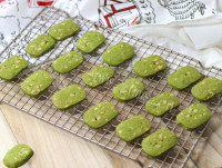 可口的抹茶核桃饼干做法图解9)