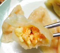 简易的西红柿鸡蛋水饺