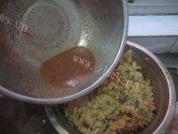 让人怀念的梅菜扣肉做法图解23)