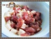 美味的香菇肉丁面做法图解1)