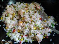 让人怀念的虾仁炒饭