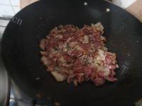 常吃不腻的荷兰豆炒肉做法图解7)