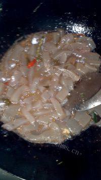 食欲满满的炒魔芋做法图解9)
