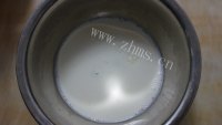 口感饱满的红豆冰皮月饼做法图解1)