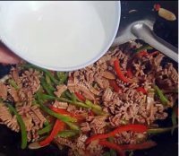 家庭版爆炒腰花做法图解7)