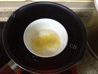 甜蜜的芒果慕斯蛋糕做法图解2)