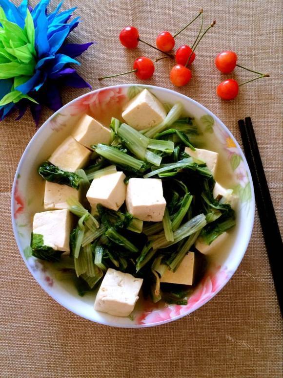 香飘十里的小白菜炖豆腐