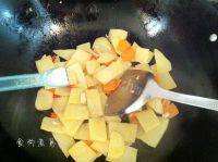 家常菜辣炒土豆片做法图解9)