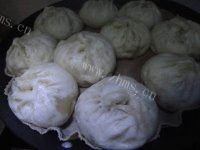 自制白菜猪肉包子做法图解11)