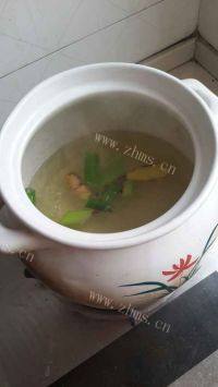 美味的孜然羊排做法图解3)