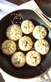 美味香菇虾仁生煎包做法图解20)