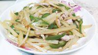 家常菜青椒土豆丝