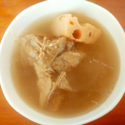 DIY排骨藕汤