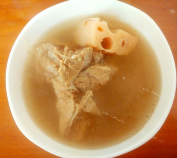 DIY排骨藕汤