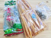 可口的酸辣腐竹苔菜做法图解1)