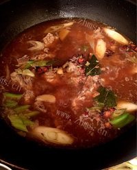 营养的龙骨炖莲藕做法图解6)