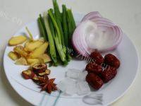 自制土豆烧牛肉做法图解2)