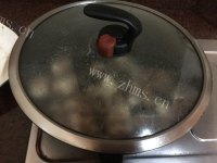 家常彩椒咸猪肉做法图解5)