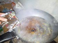 家常菜清炖草鱼做法图解12)