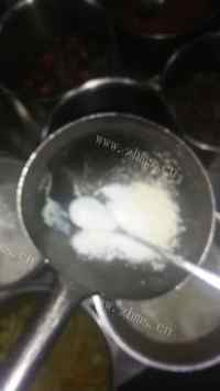 清脆爽口的酸辣土豆丝做法图解6)
