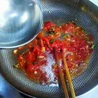 自制茄汁西葫芦肉饼做法图解9)