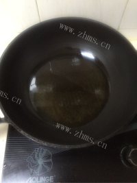 家常菜青椒炒毛豆做法图解3)